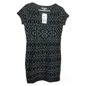 Made For Me To Look Amazing Women's Short Sleeve Sweater Dress Size L